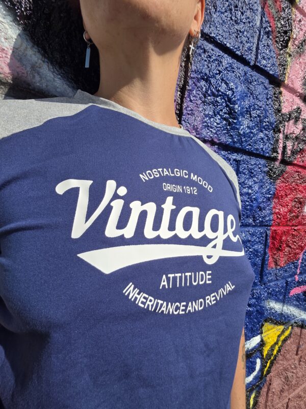Camiseta Azul vintage - Imagen 3