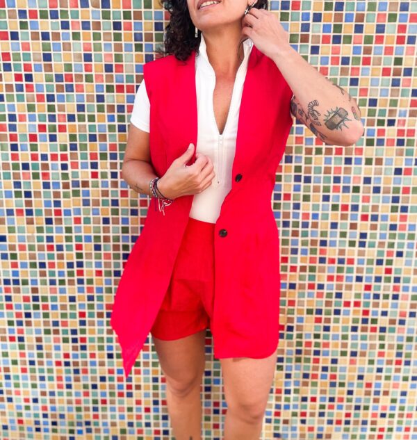 Conjunto chaleco y pantalon rojo - Imagen 5