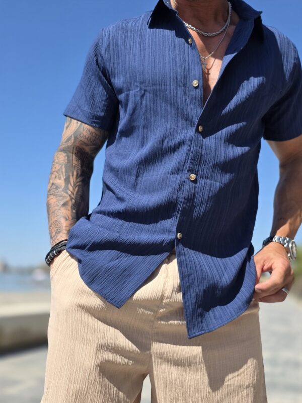 Conjunto azul y beige